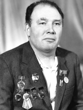 Берсенёв Василий Сергеевич.